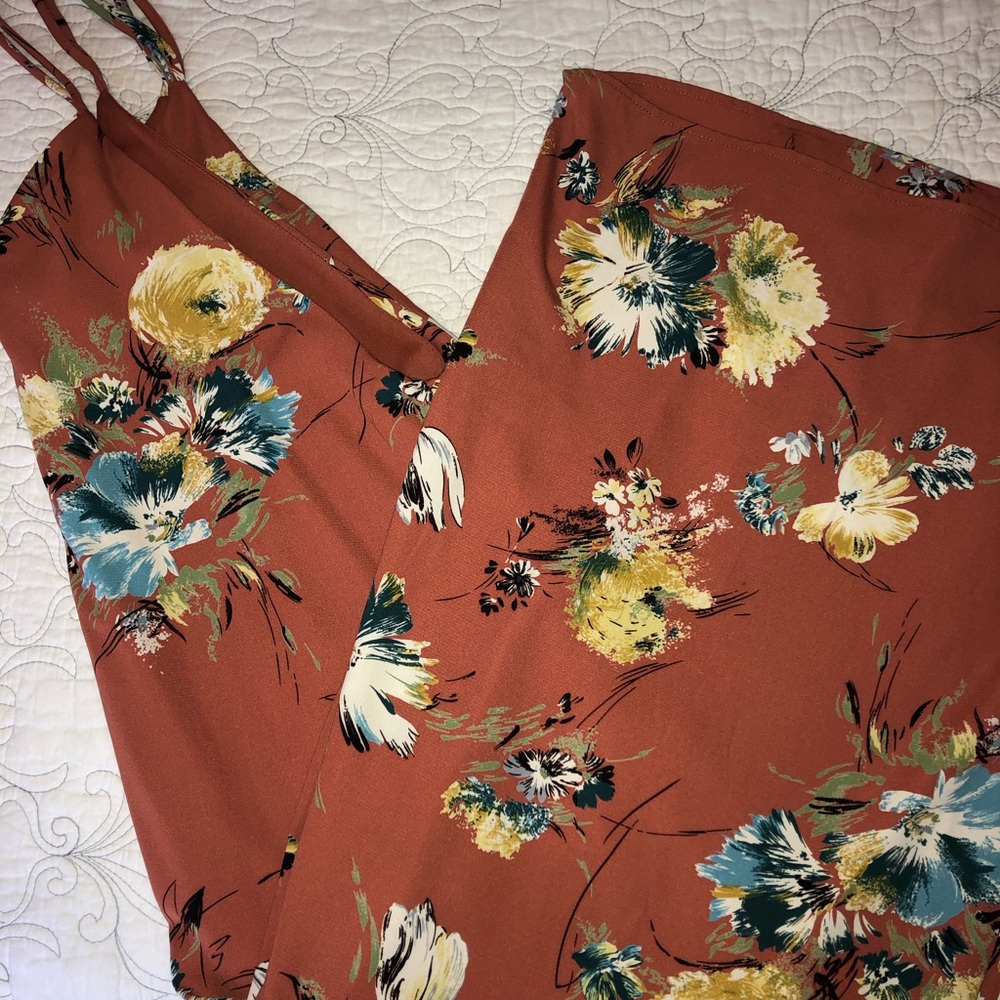 Romper - Picture 3 of 4